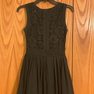 B.Smart Little Black Dress